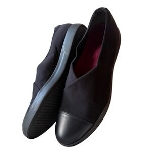 Munro Grey & Black Plain Loafers Flats Comfort‎ Shoes cross cross design 7.5